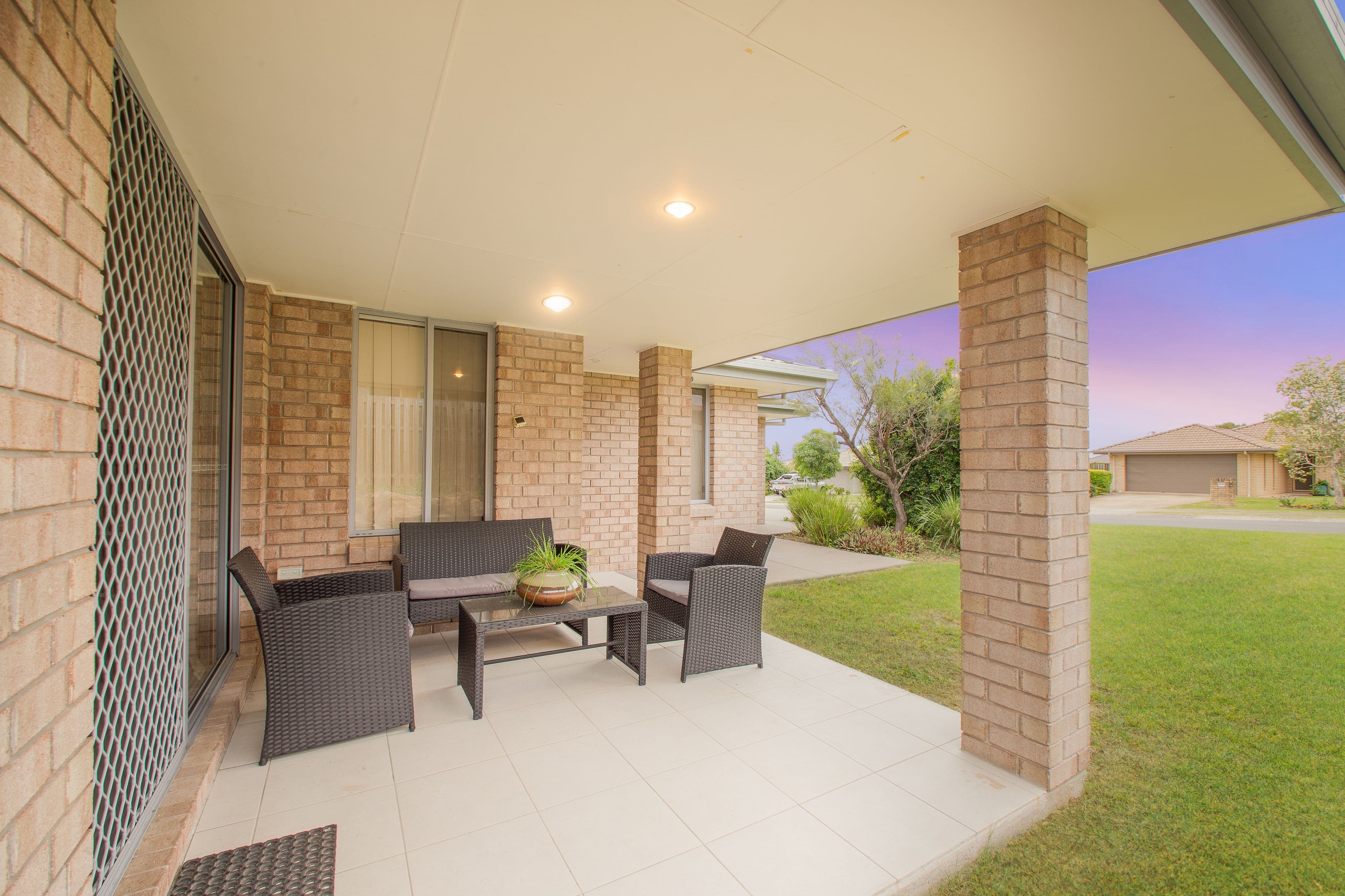 18 Westminster Crescent, Raceview QLD 4305, Raceview - Thumbnail 2