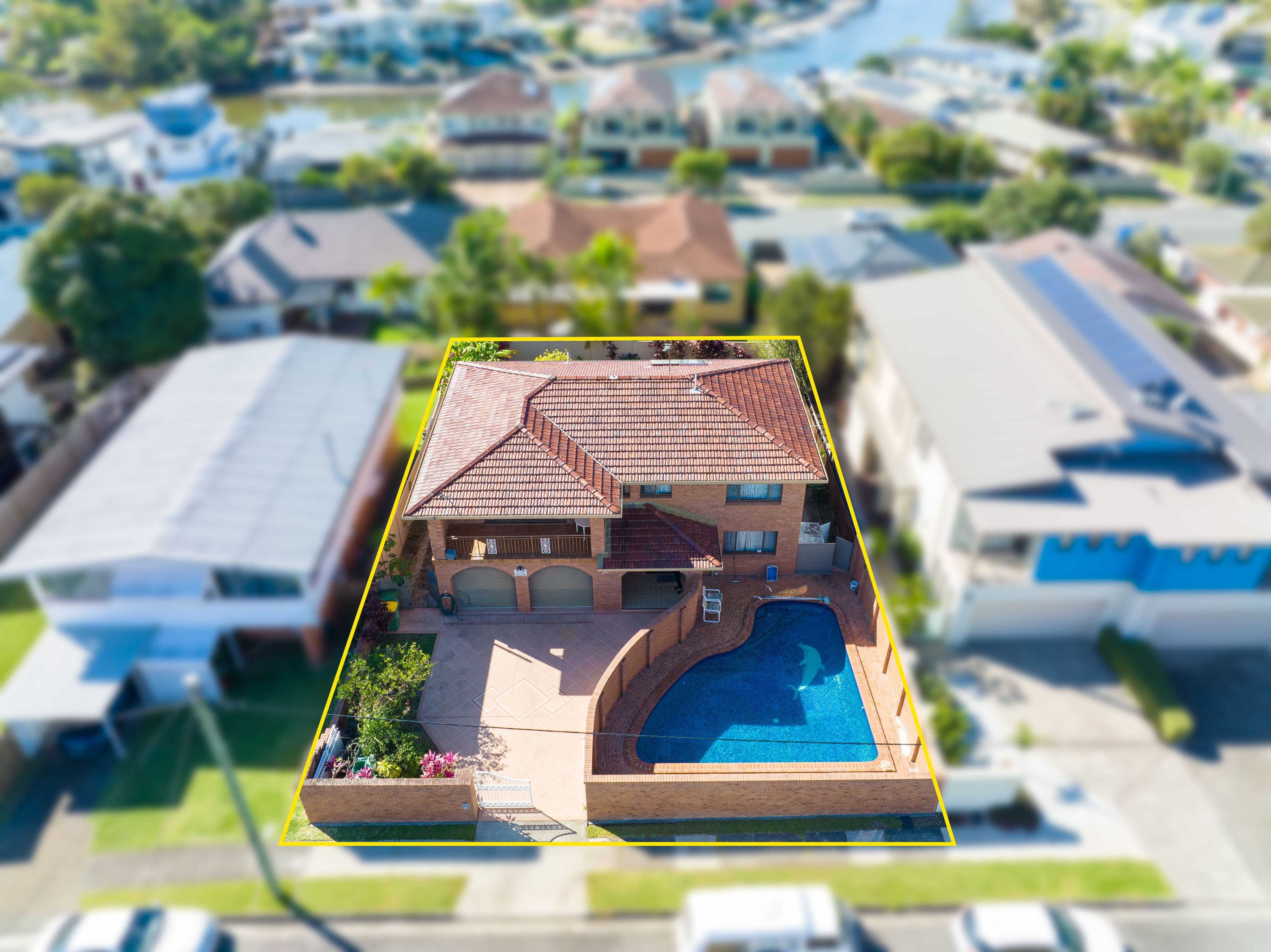 21 Waratah Avenue, Biggera Waters QLD 4216, Biggera Waters - Image 1