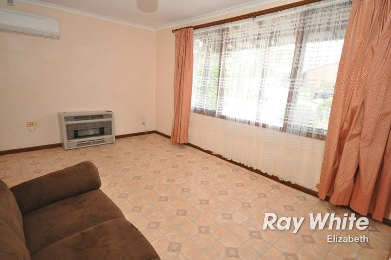20 Coorara Court, CRAIGMORE SA 5114, Craigmore - Thumbnail 3