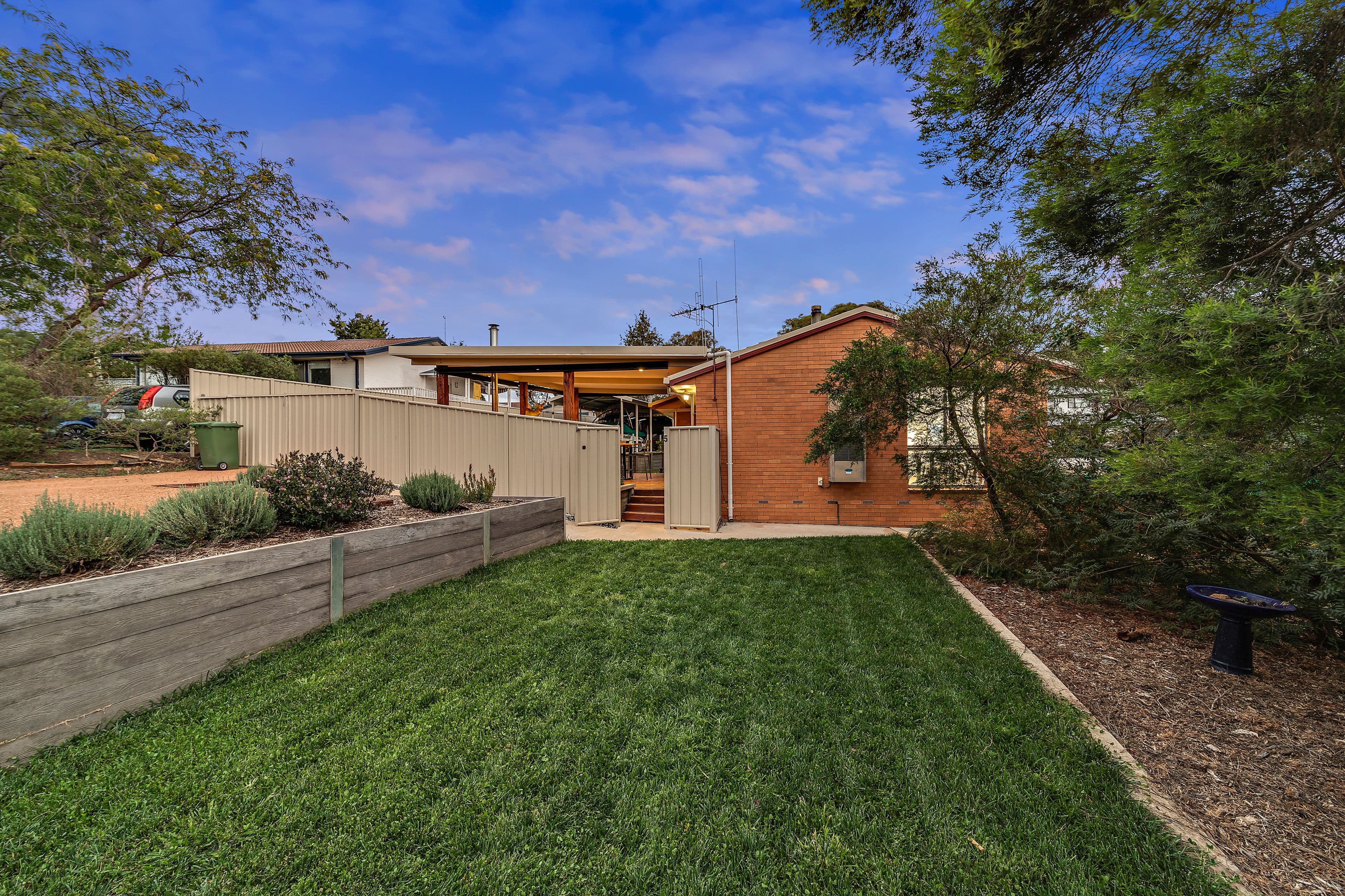 5 Grigson Place, Macgregor ACT 2615, Macgregor - Image 1