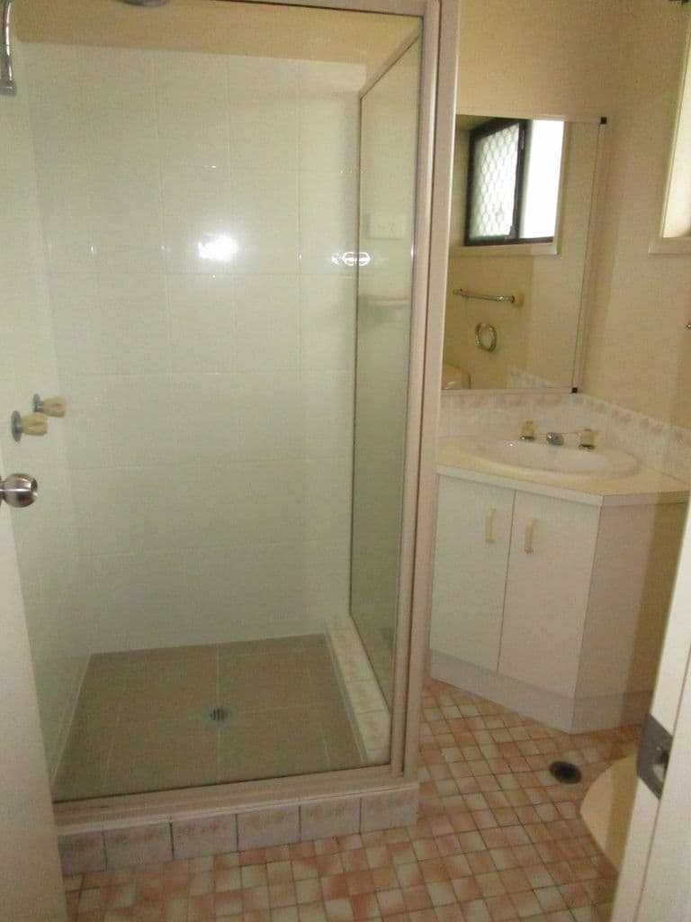 19 Panorama Drive, Maryborough QLD 4650, Maryborough - Thumbnail 5