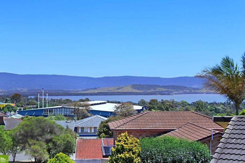 9 Brolga Close, BLACKBUTT NSW 2529, Blackbutt - Thumbnail 2