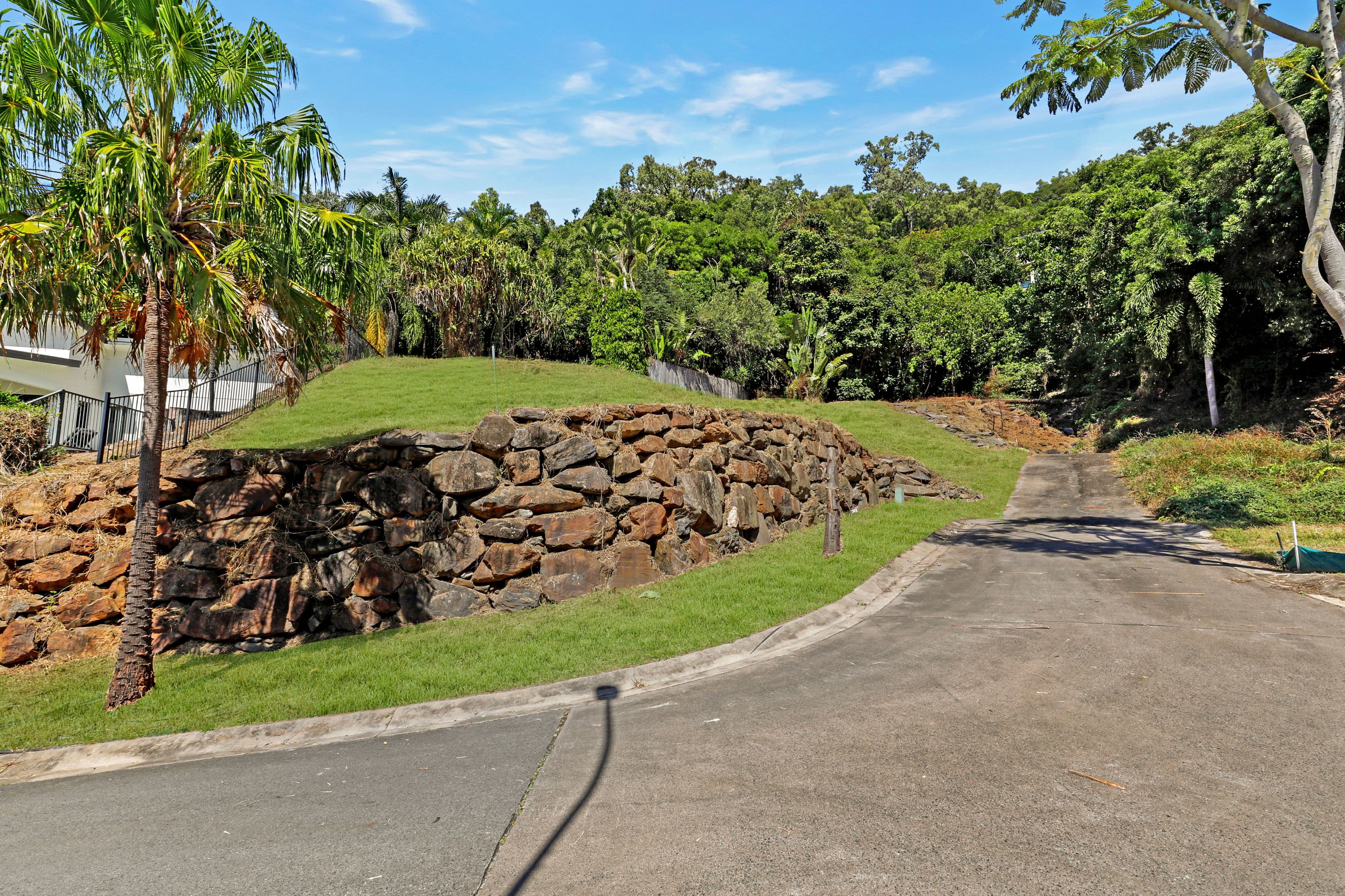 11 Seascape Close, Palm Cove QLD 4879, Palm Cove - Image 1