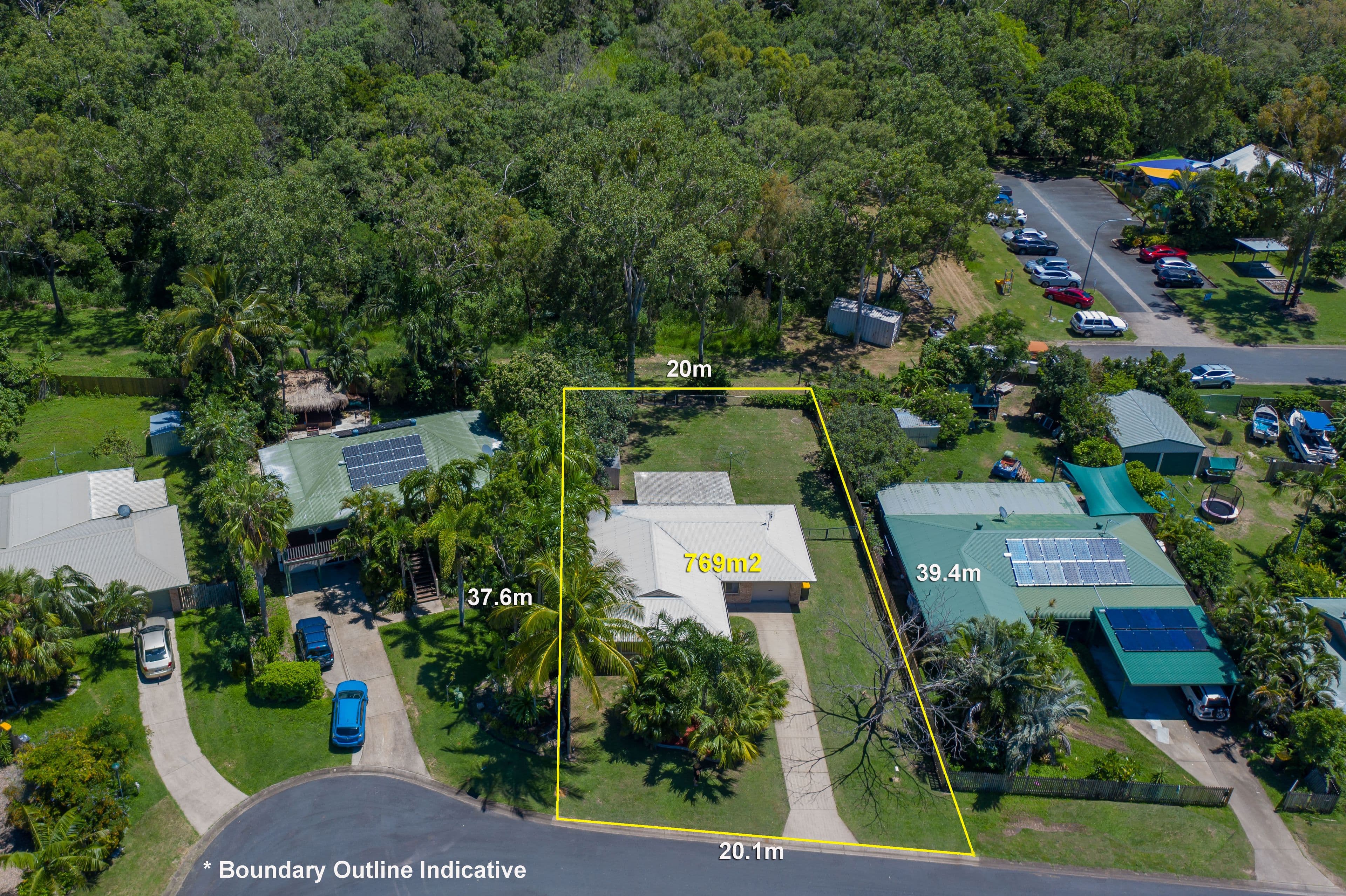 8 Solway Avenue, Cannonvale QLD 4802, Cannonvale - Thumbnail 4
