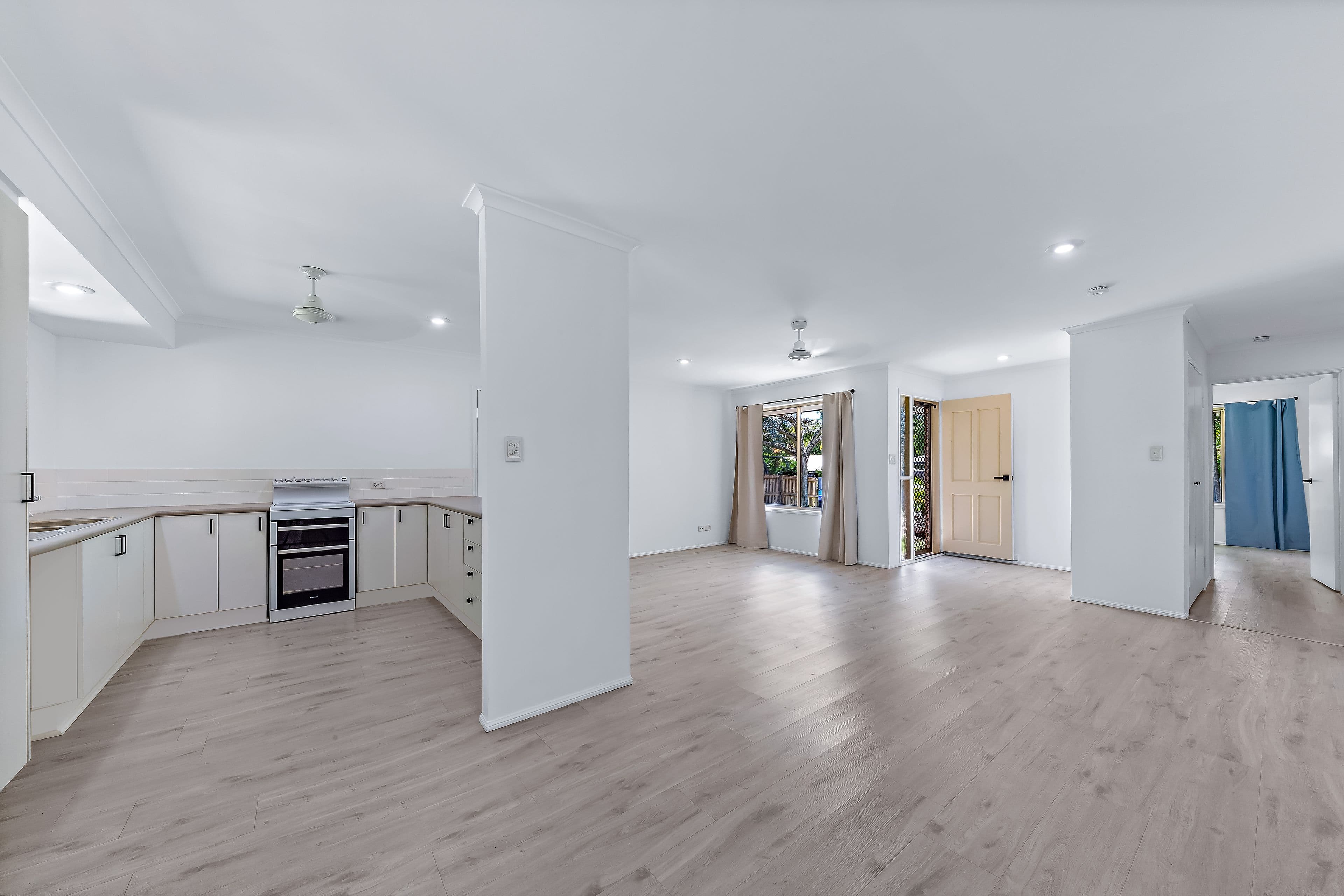 8 Solway Avenue, Cannonvale QLD 4802, Cannonvale - Thumbnail 5