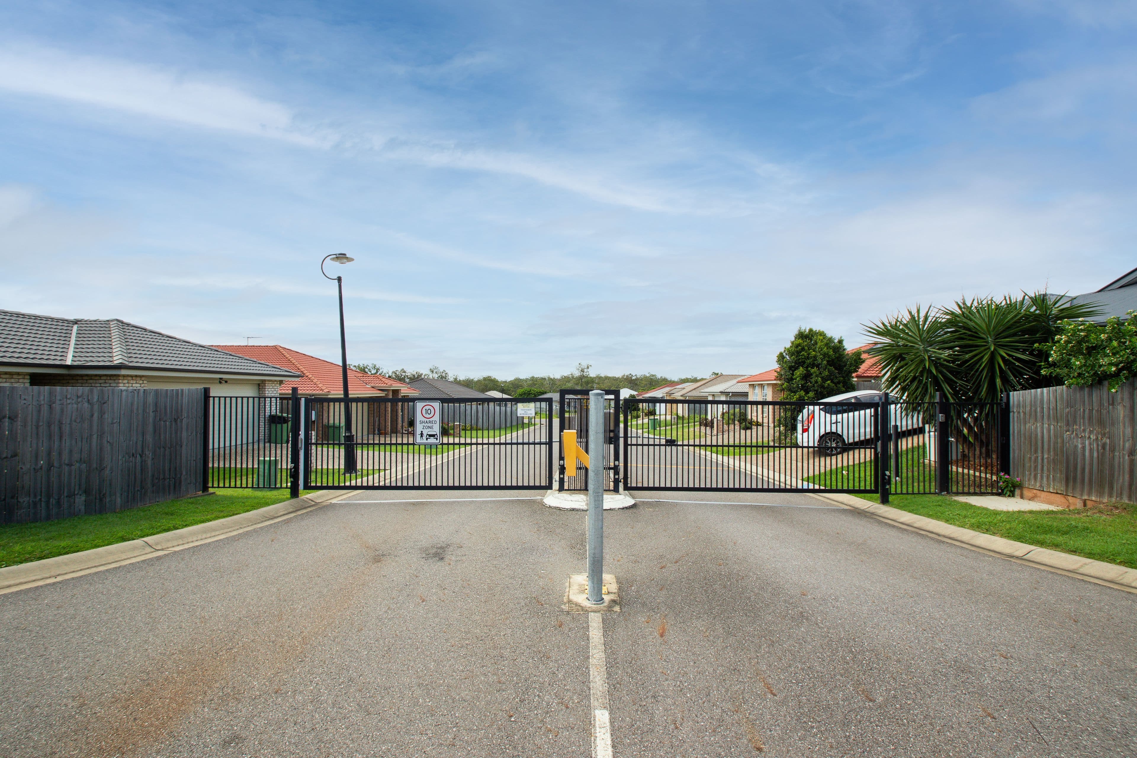 12 Walnut Crescent, Lowood QLD 4311, Lowood - Thumbnail 2