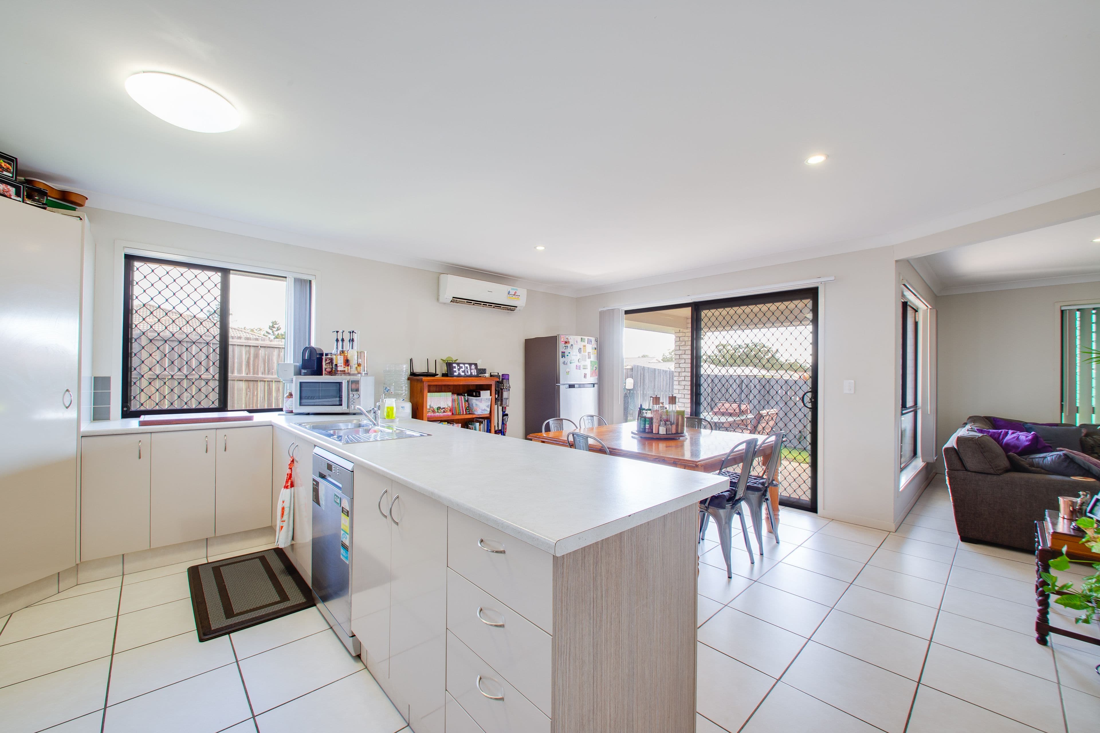 12 Walnut Crescent, Lowood QLD 4311, Lowood - Thumbnail 5