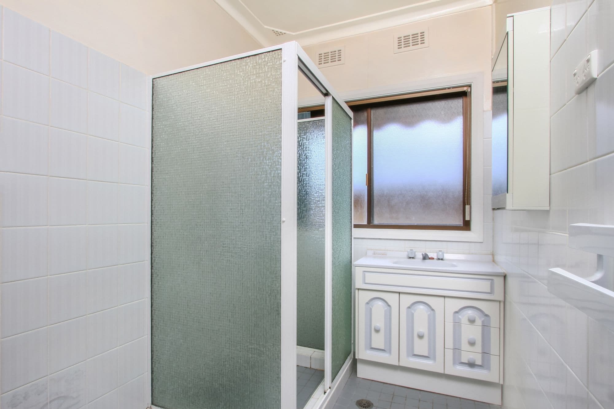 145 Kinghorne Street, Goulburn - Thumbnail 4