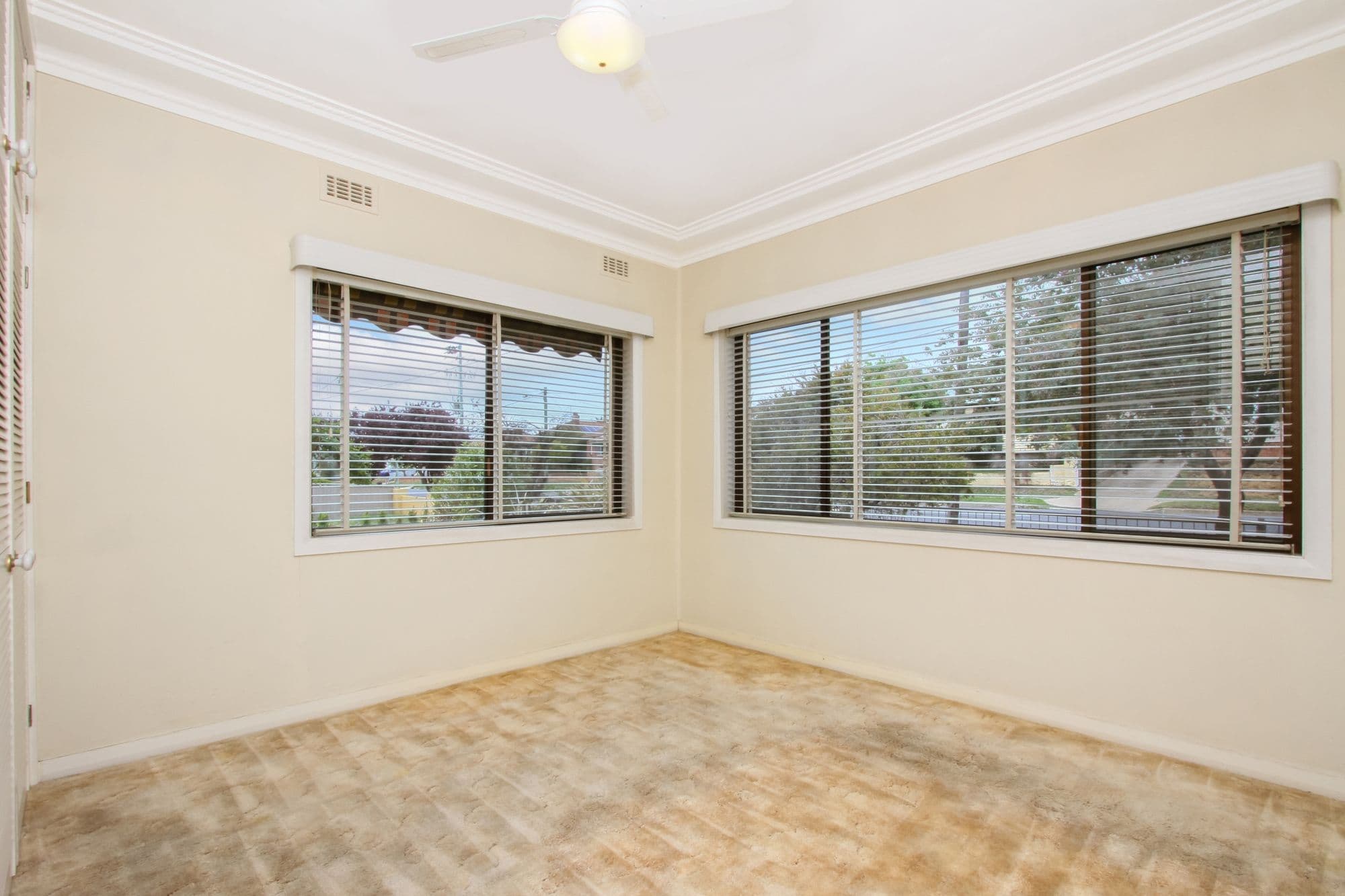 145 Kinghorne Street, Goulburn - Thumbnail 5
