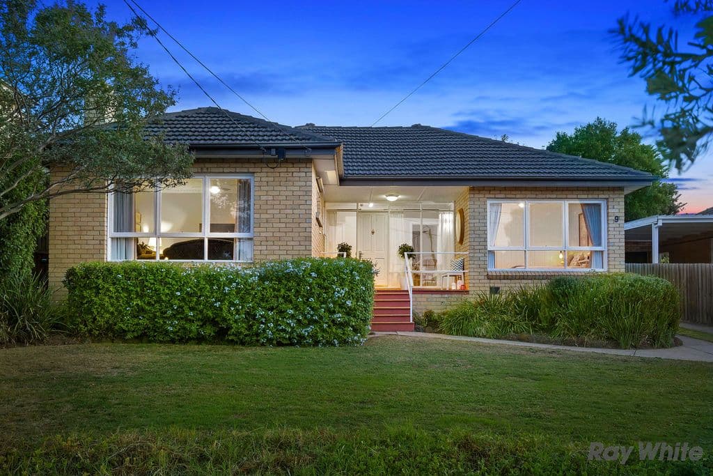 9 Eram Road, Box Hill North VIC 3129, Box Hill North - Thumbnail 2