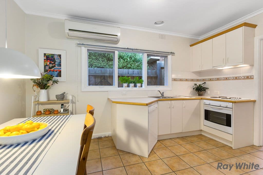 9 Eram Road, Box Hill North VIC 3129, Box Hill North - Thumbnail 5
