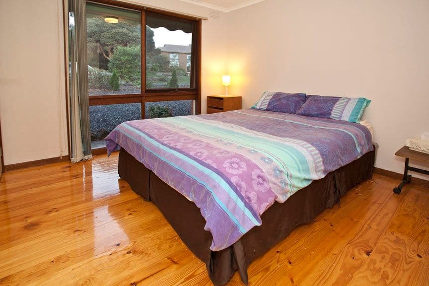 8 Maculosa Court, ENDEAVOUR HILLS VIC 3802, Endeavour Hills - Thumbnail 6