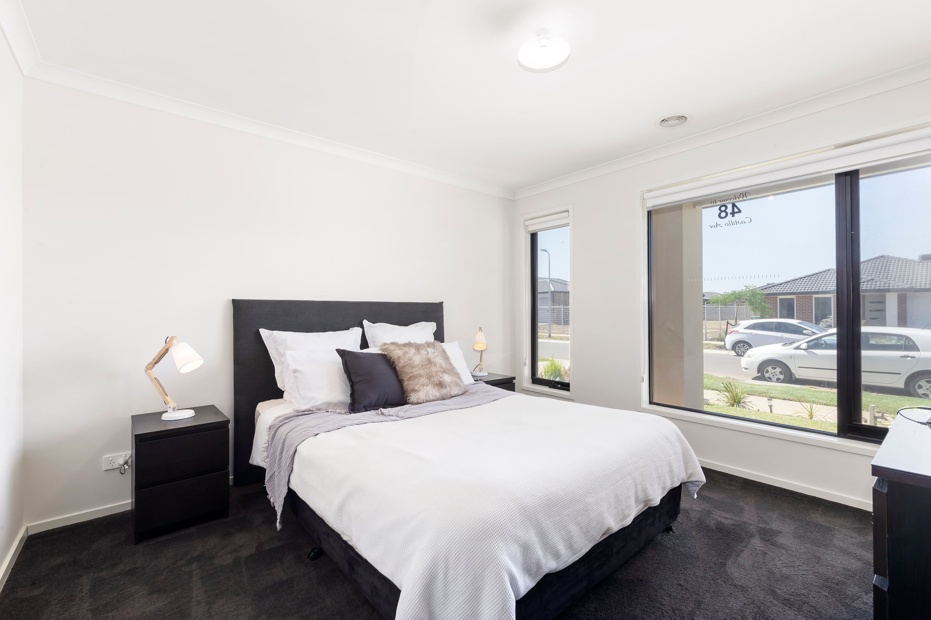 48 Castillo Avenue, Clyde North VIC 3978, Clyde North - Thumbnail 4