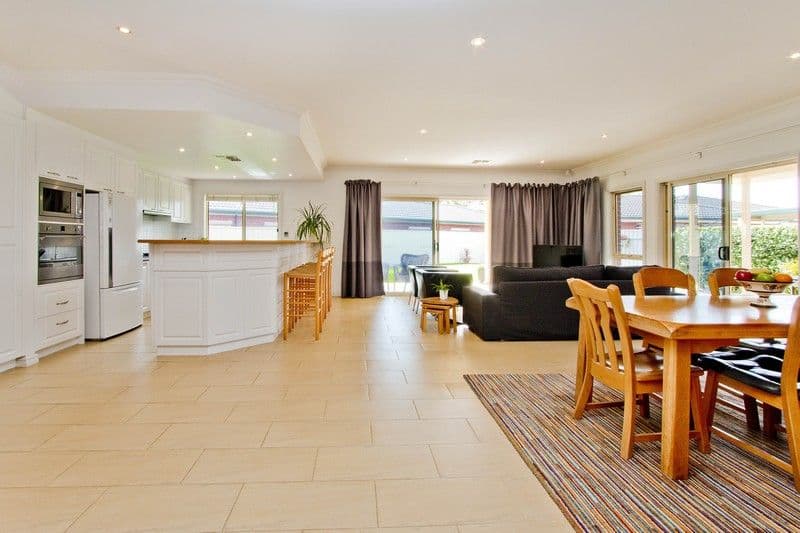 30 Stevens Street, Seaton SA 5023, Seaton - Thumbnail 2