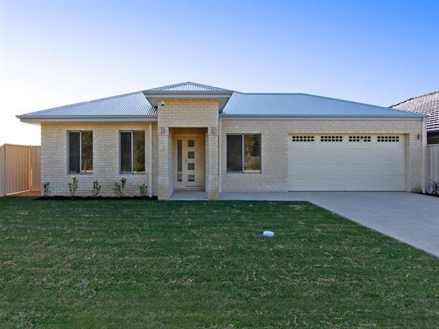 37 Waterfoot Loop, CANNING VALE WA 6155, Canning Vale - Image 1