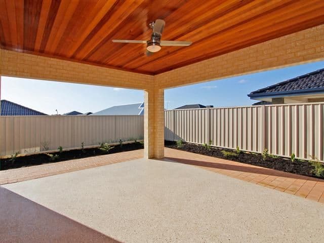 37 Waterfoot Loop, CANNING VALE WA 6155, Canning Vale - Thumbnail 4