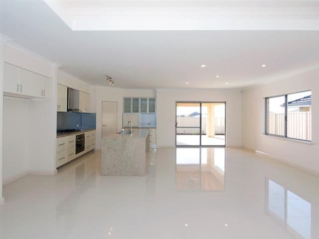 37 Waterfoot Loop, CANNING VALE WA 6155, Canning Vale - Thumbnail 6