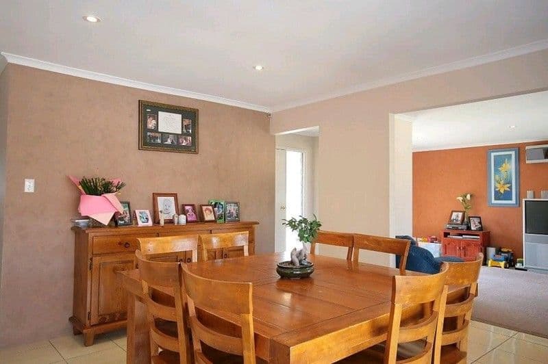 32 Higgins Avenue, LOGANHOLME QLD 4129, Loganholme - Thumbnail 3
