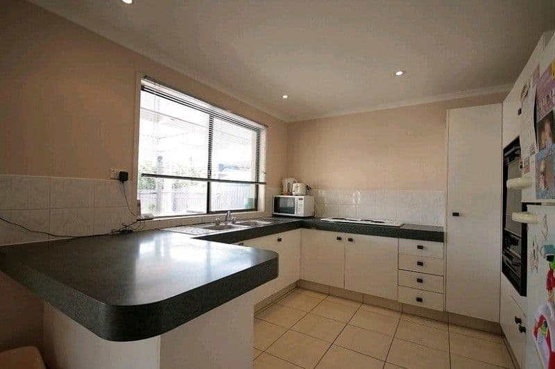 32 Higgins Avenue, LOGANHOLME QLD 4129, Loganholme - Thumbnail 5