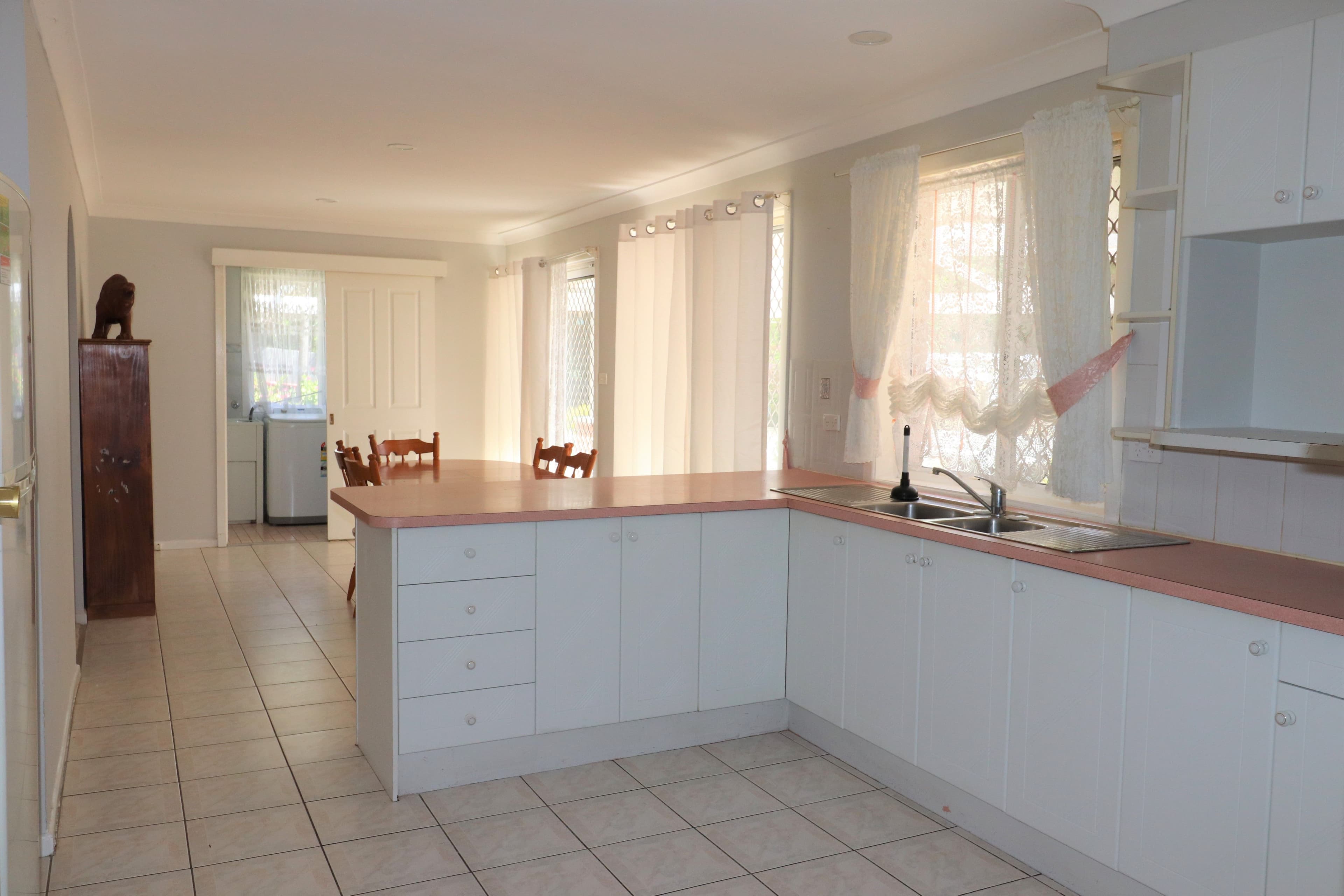 137 Oliver, Glen Innes NSW 2370, Glen Innes - Thumbnail 4