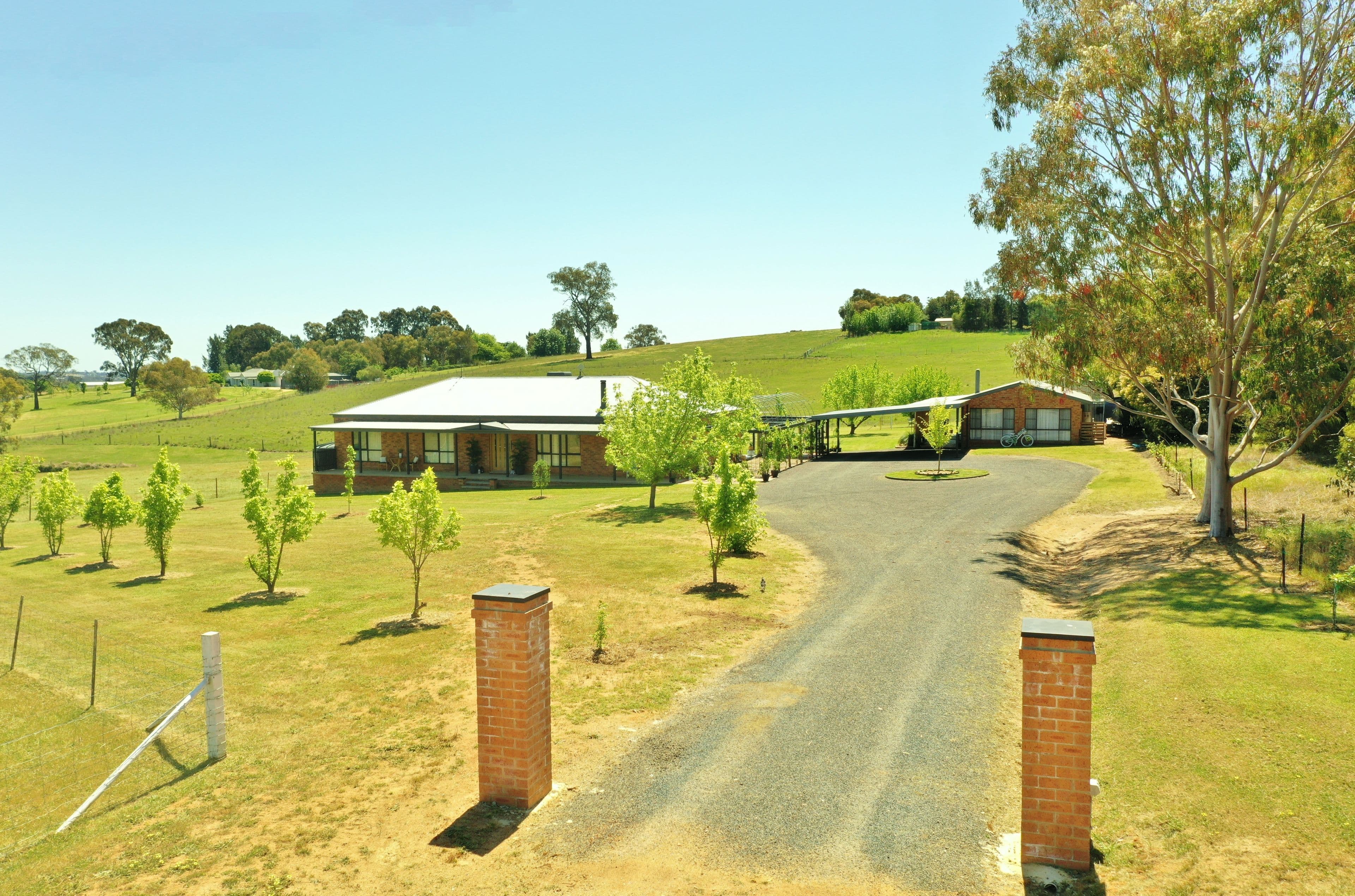 80 Normans Road, Young NSW 2594, Young - Thumbnail 3