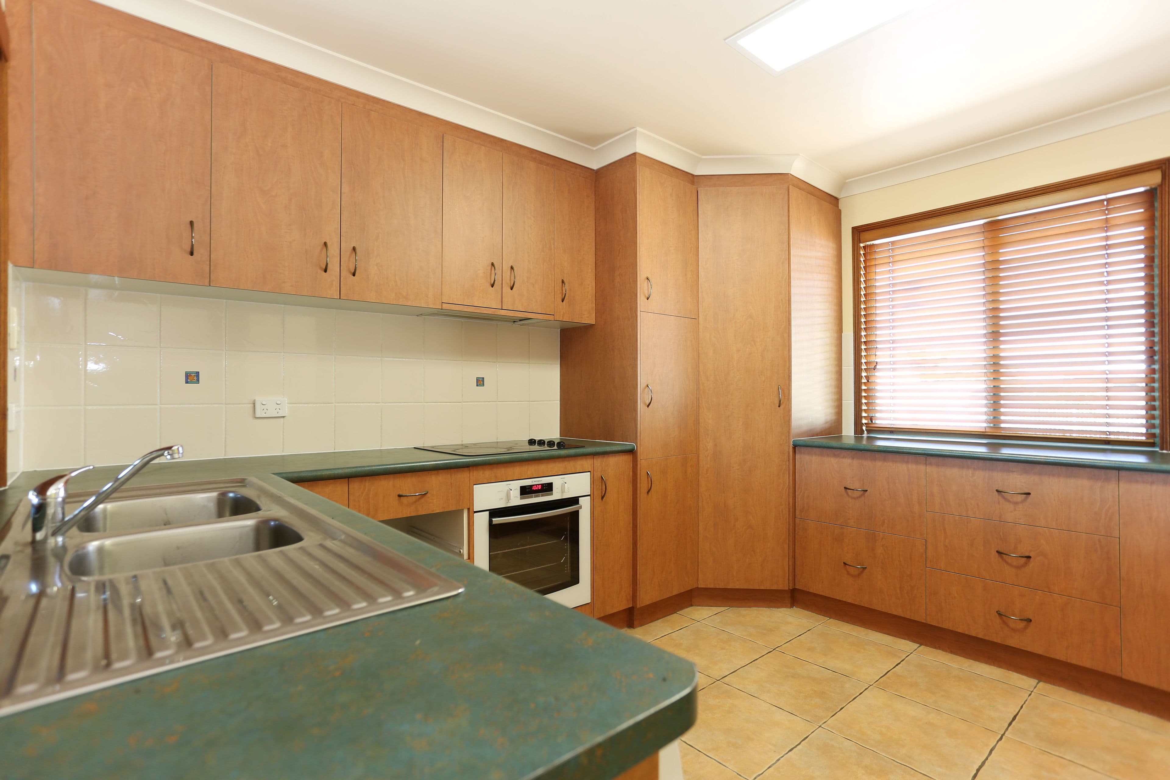3 Raymond Court, Walkerston QLD 4751, Walkerston - Thumbnail 4
