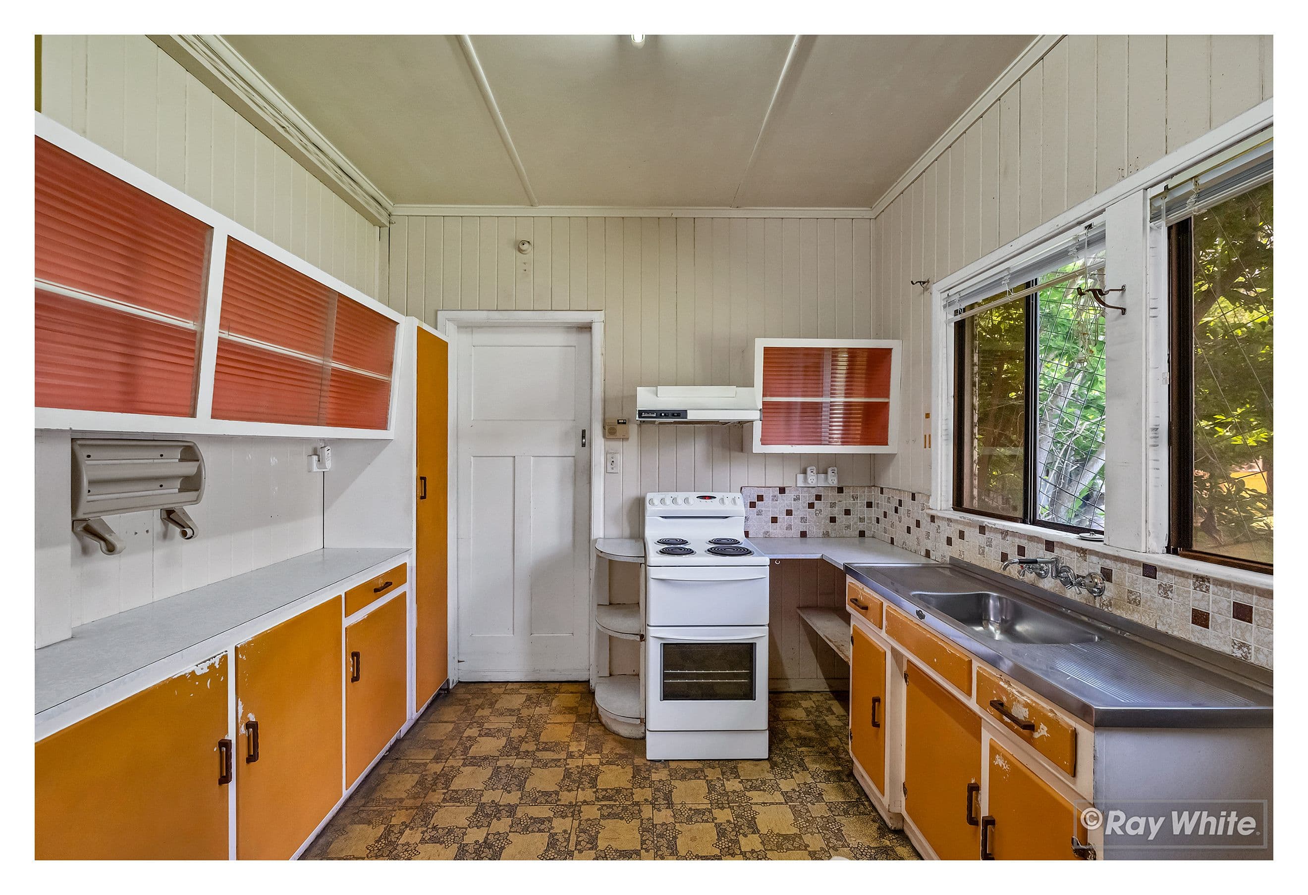 32 Burnett Street, Berserker QLD 4701, Berserker - Thumbnail 3