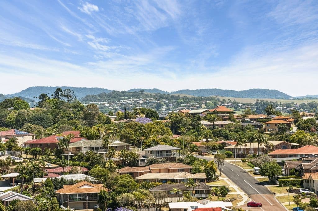 5 Pileena Street, Banora Point - Image 1