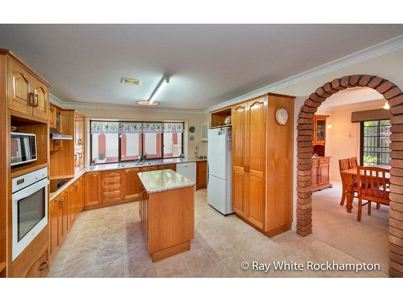 11 Rees Jones Close, Frenchville QLD 4701, Frenchville - Thumbnail 4
