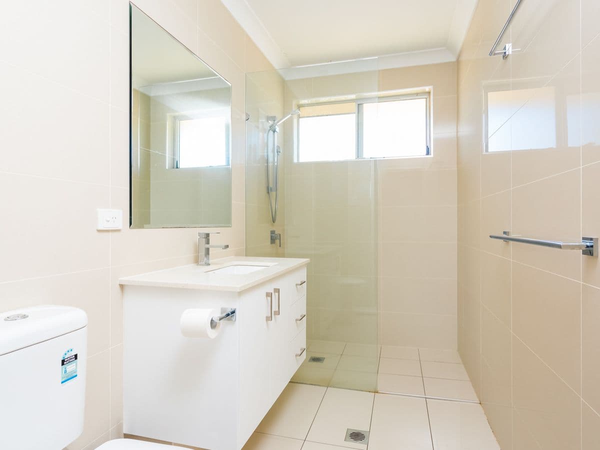 61 Hedges Avenue, Mermaid Beach QLD 4218, Mermaid Beach - Thumbnail 4