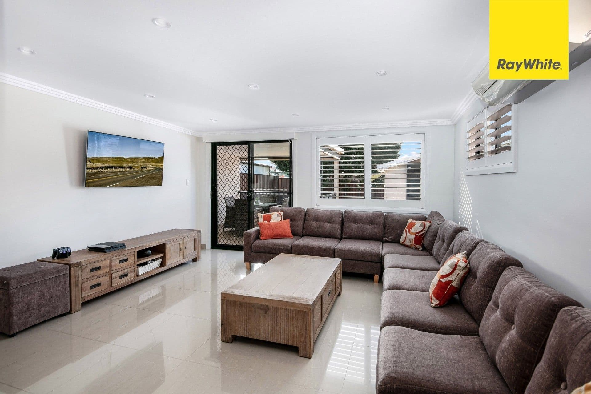 37 Juno Parade, Greenacre NSW 2190, Greenacre - Thumbnail 3