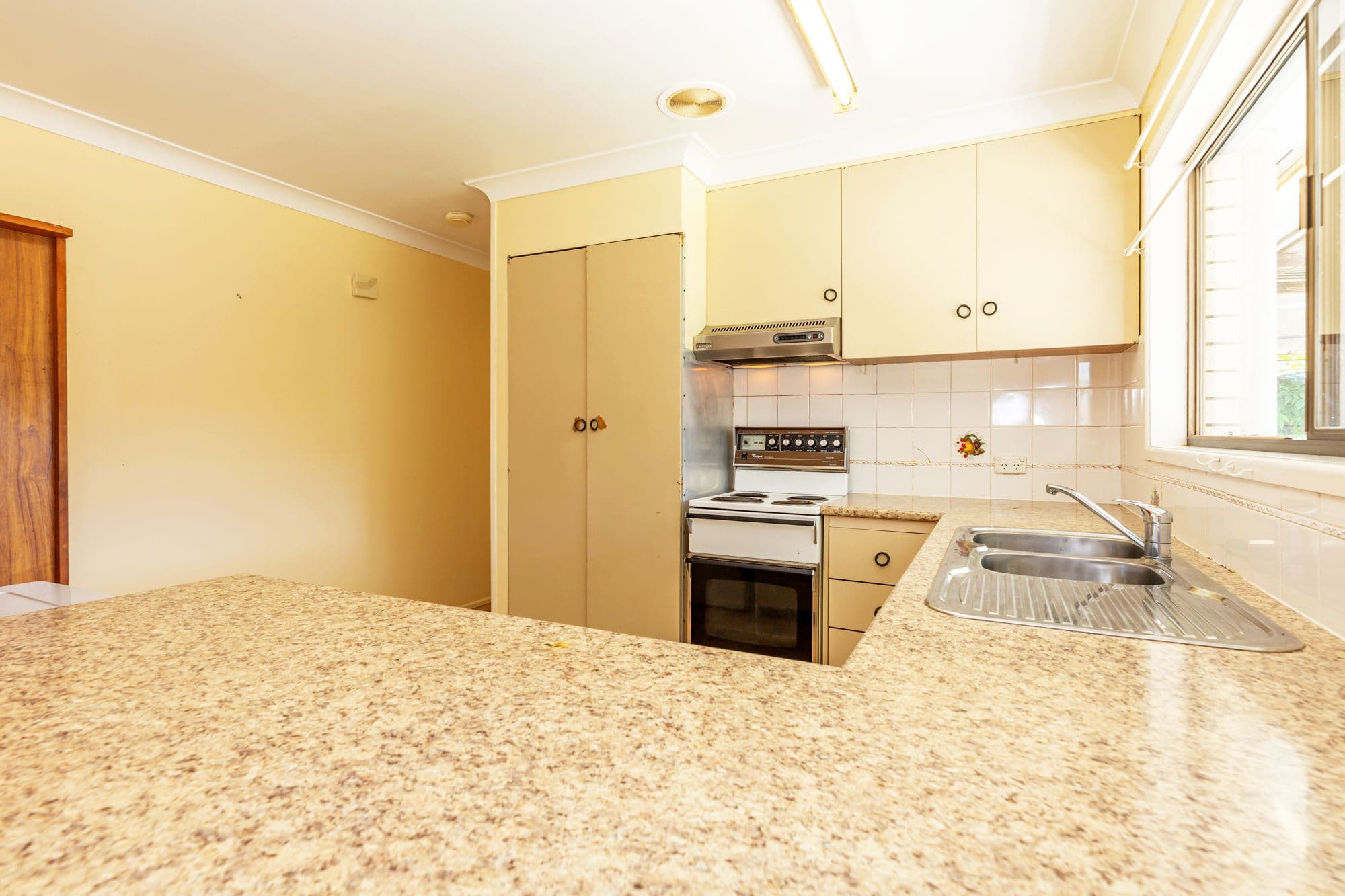 6 Strathdee Avenue, Bundaberg South QLD 4670, Bundaberg South - Thumbnail 5