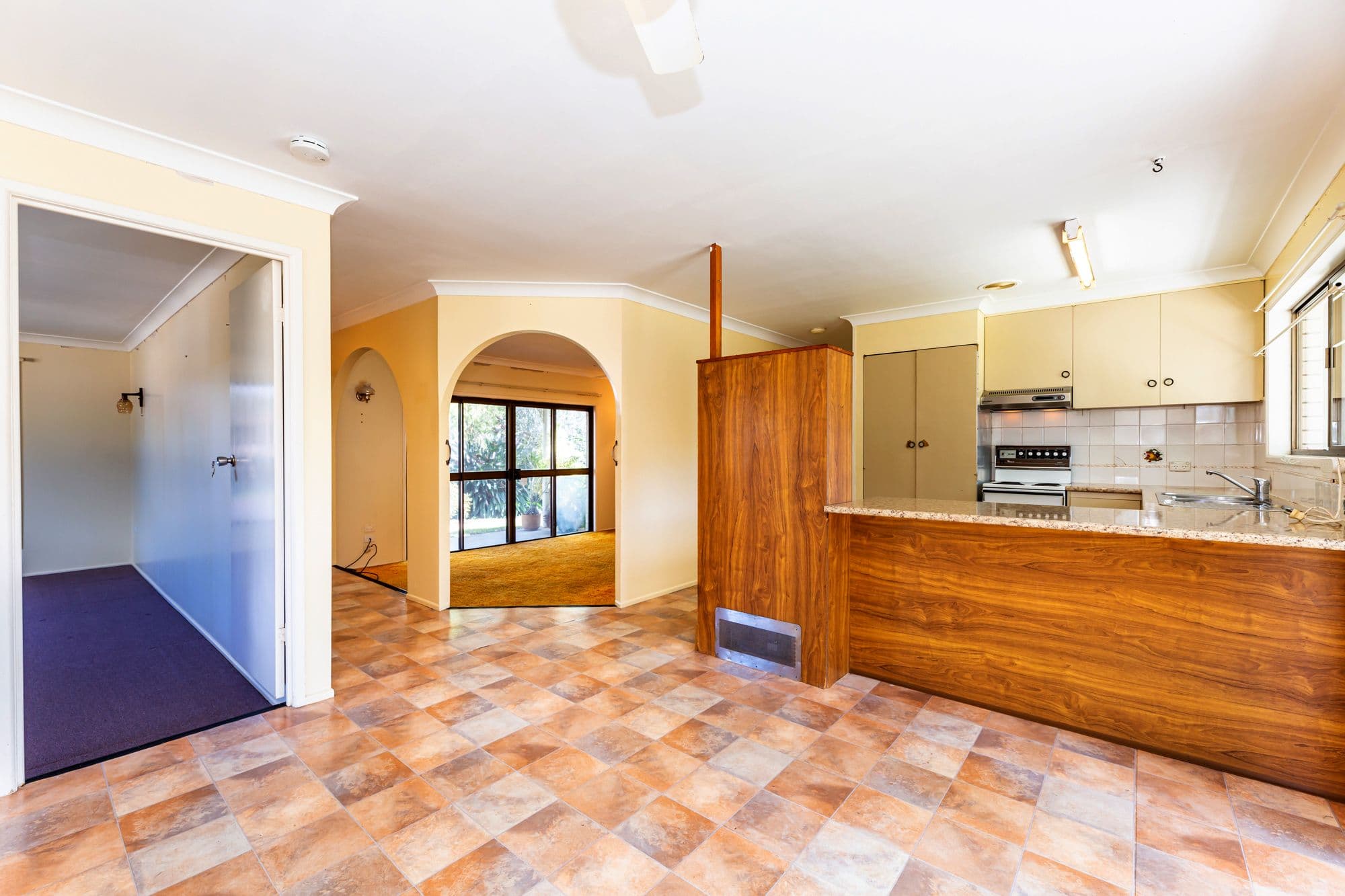 6 Strathdee Avenue, Bundaberg South QLD 4670, Bundaberg South - Thumbnail 7