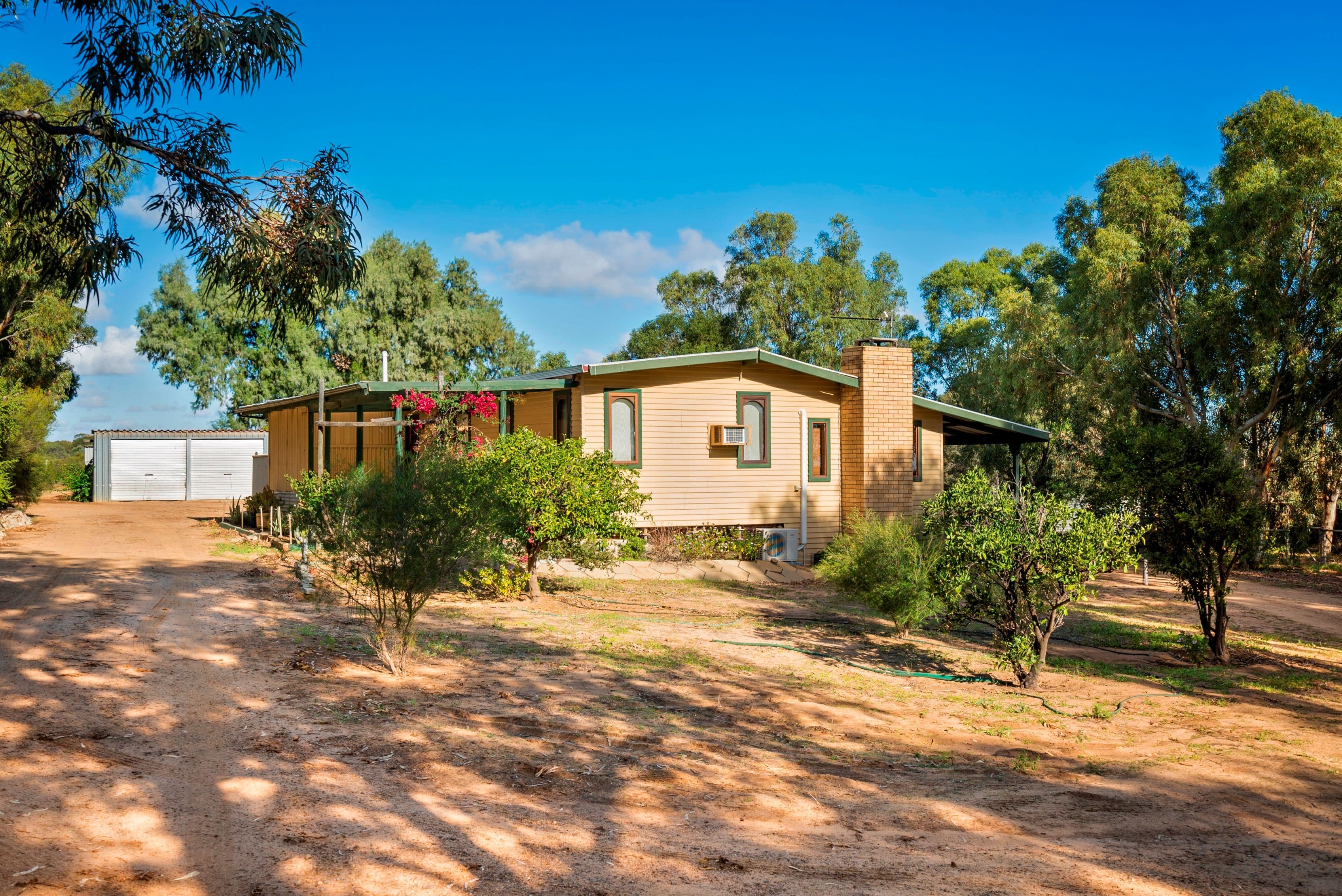 20 Macedonia Drive, Glenfield WA 6532, Glenfield - Thumbnail 8