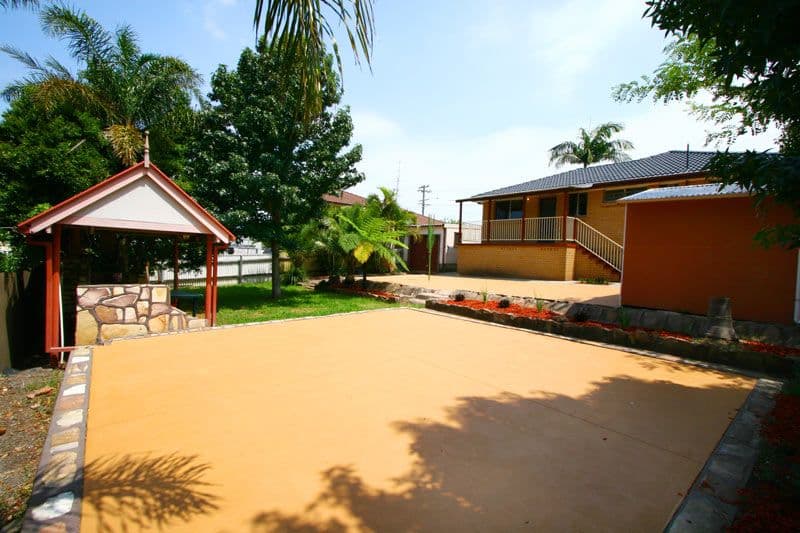 BARRACK HEIGHTS NSW 2528, Barrack Heights - Thumbnail 4