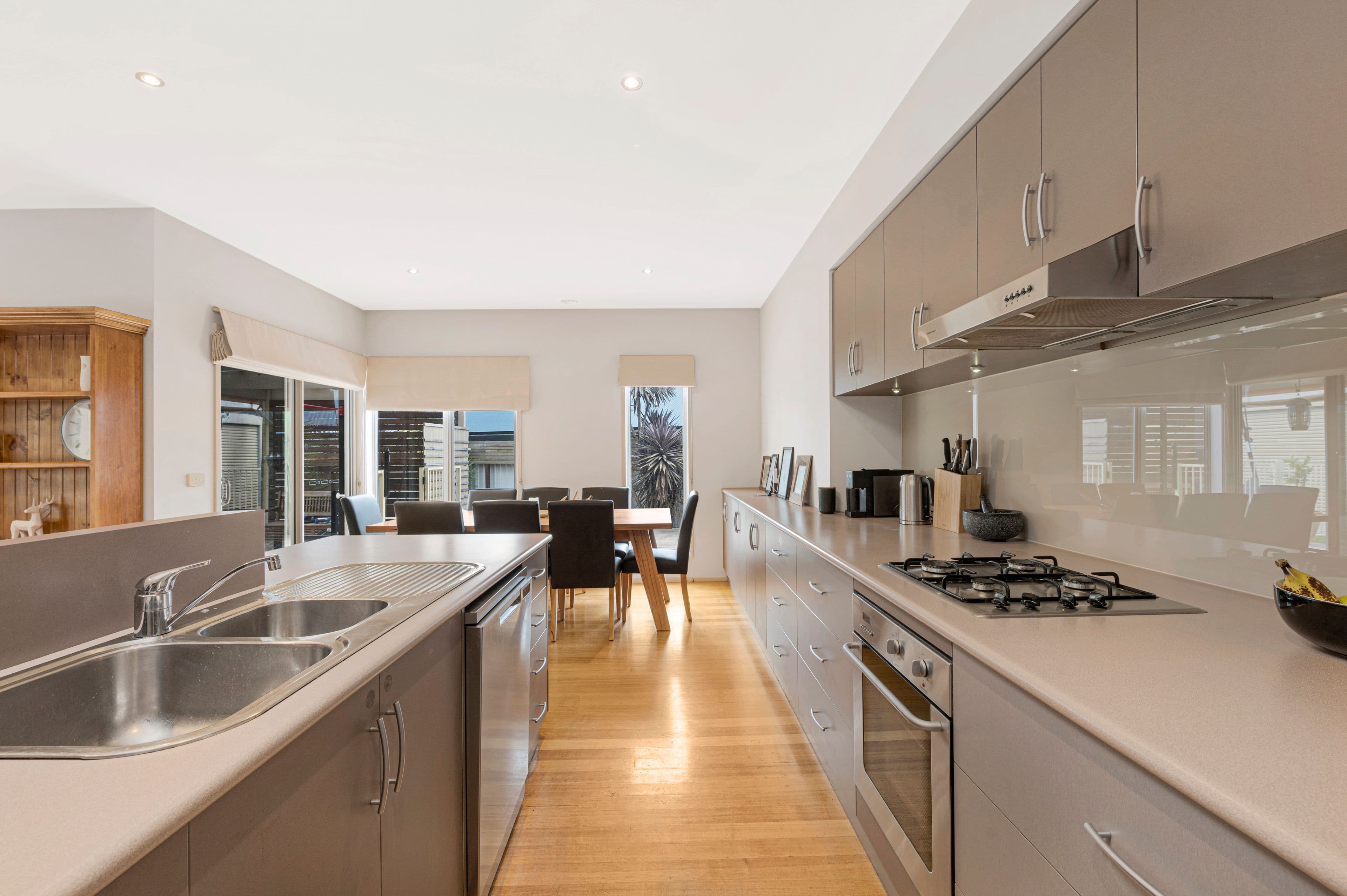 6 Ashbourne Court, Alfredton VIC 3350, Alfredton - Thumbnail 5