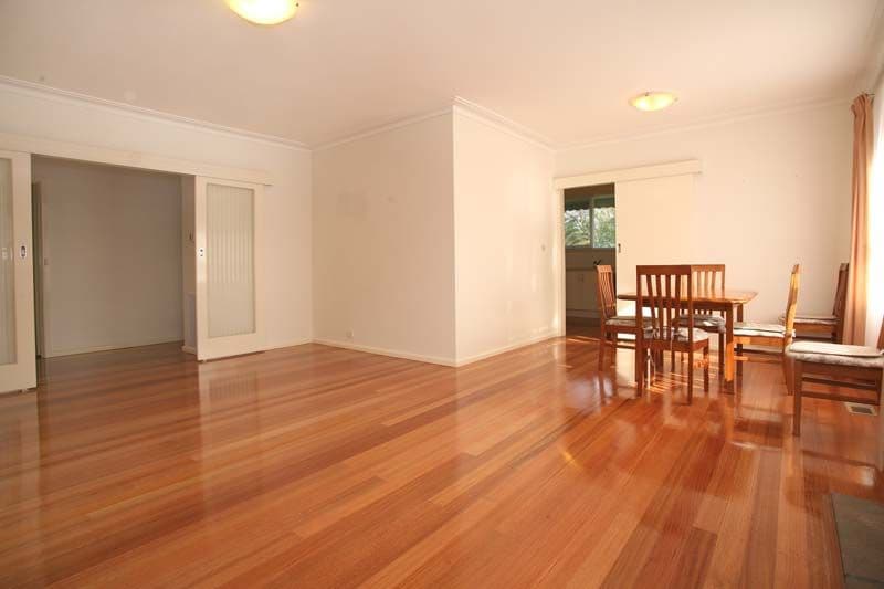 31 Tamarisk Avenue, GLEN WAVERLEY VIC 3150, Glen Waverley - Thumbnail 3
