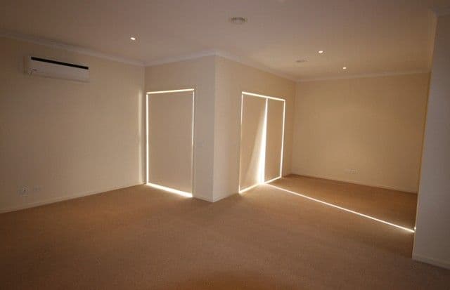 31 Adelaide Street, ST ALBANS VIC 3021, St Albans - Thumbnail 5