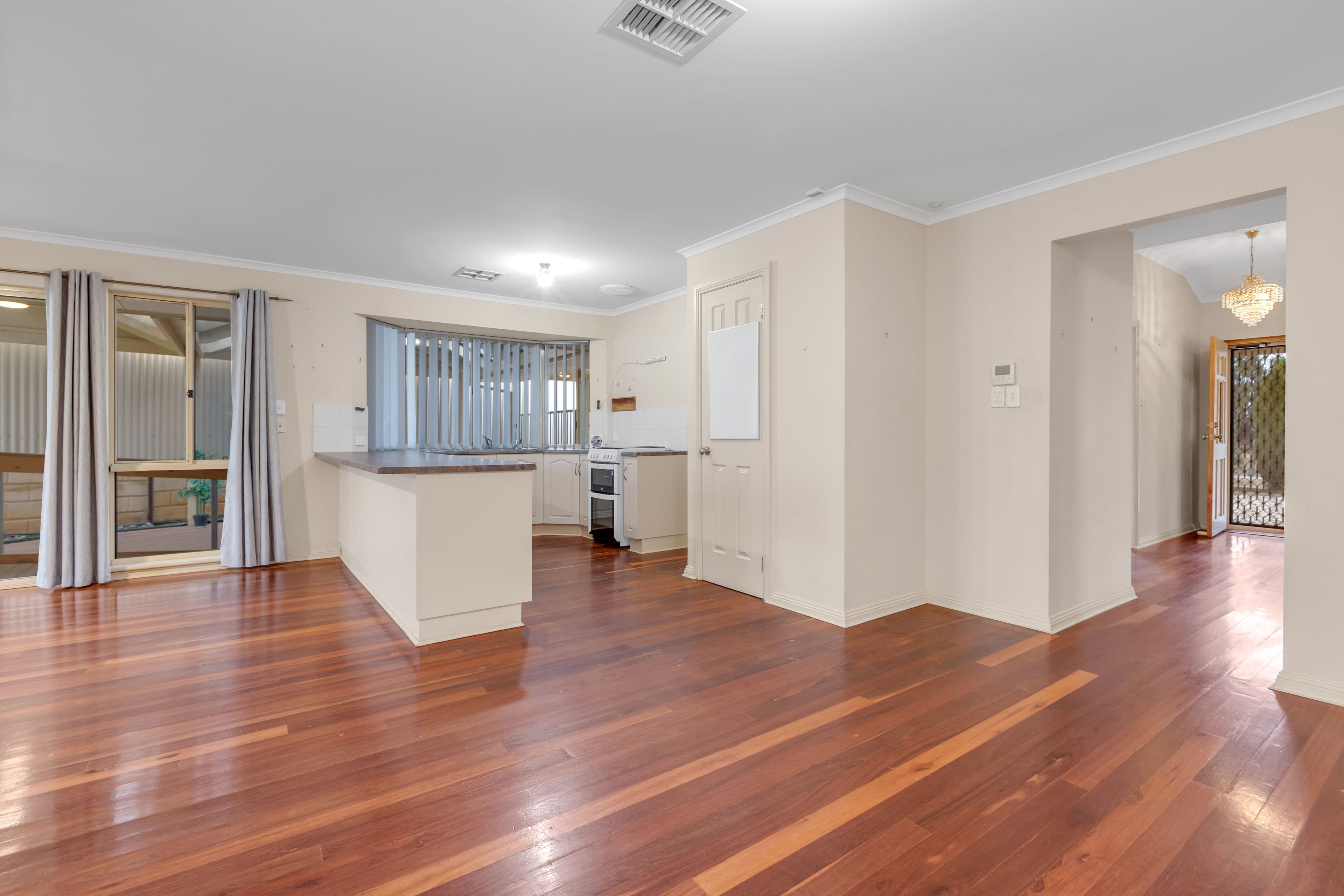 14 Regent Grove, Blakeview SA 5114, Blakeview - Thumbnail 8
