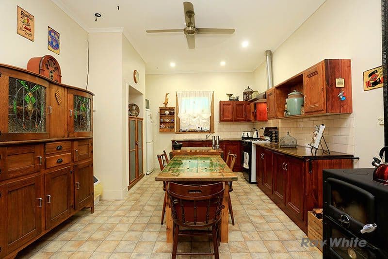 19 Morehead Street, Burra SA 5417, Burra - Thumbnail 4
