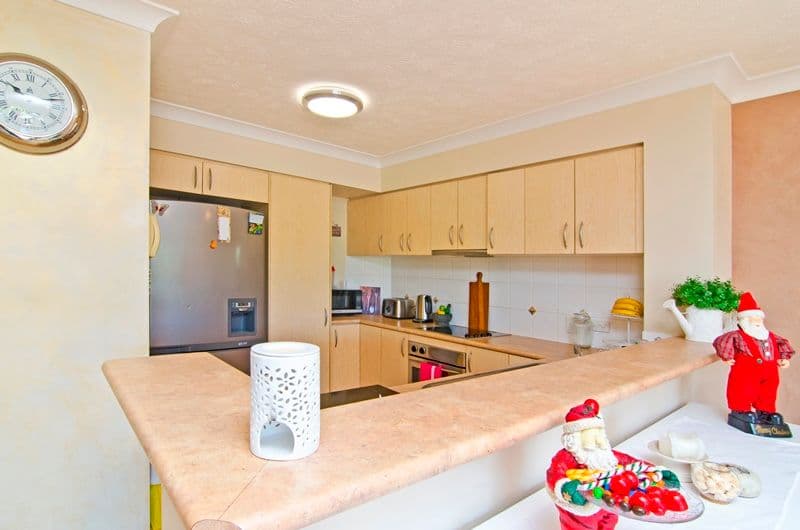 1040 Gold Coast Highway, PALM BEACH QLD 4221, Palm Beach - Thumbnail 4