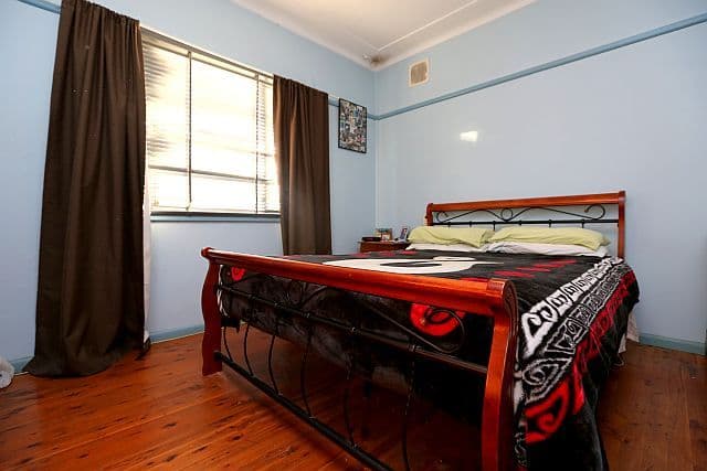 43 Georges Crescent, GEORGES HALL NSW 2198, Georges Hall - Thumbnail 5