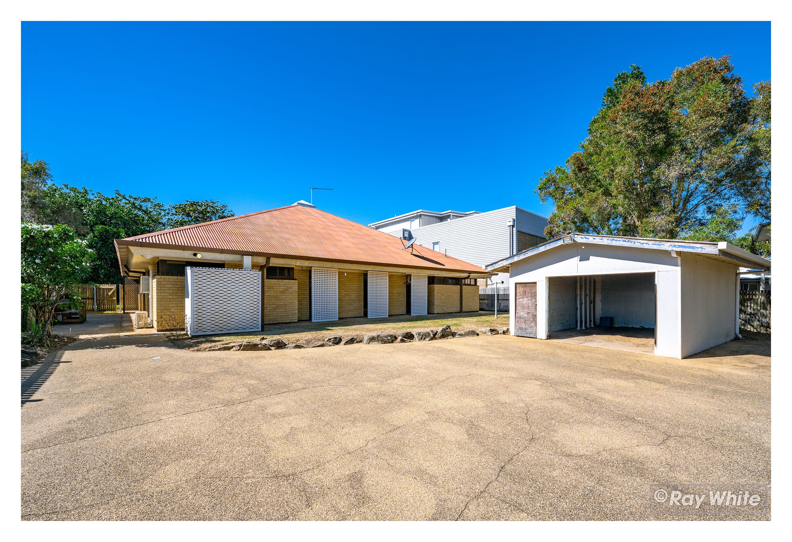 69 Todd Avenue, Yeppoon QLD 4703, Yeppoon - Thumbnail 2