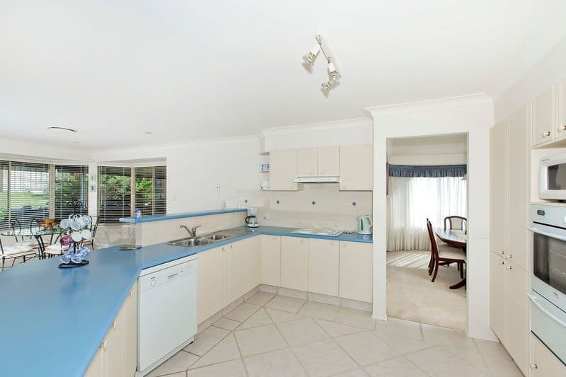 21 Shiraz Drive, BONNELLS BAY NSW 2264, Bonnells Bay - Thumbnail 4