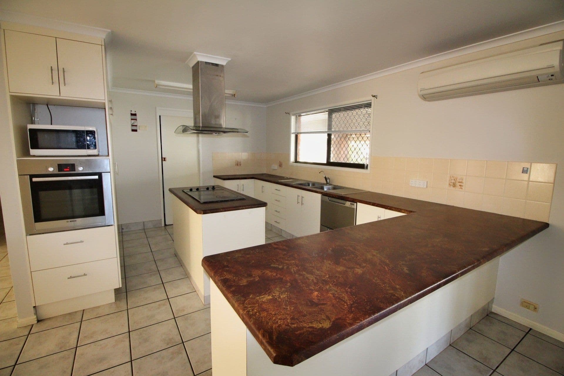 114 Grasstree Beach Road, Grasstree Beach QLD 4740, Grasstree Beach - Thumbnail 4