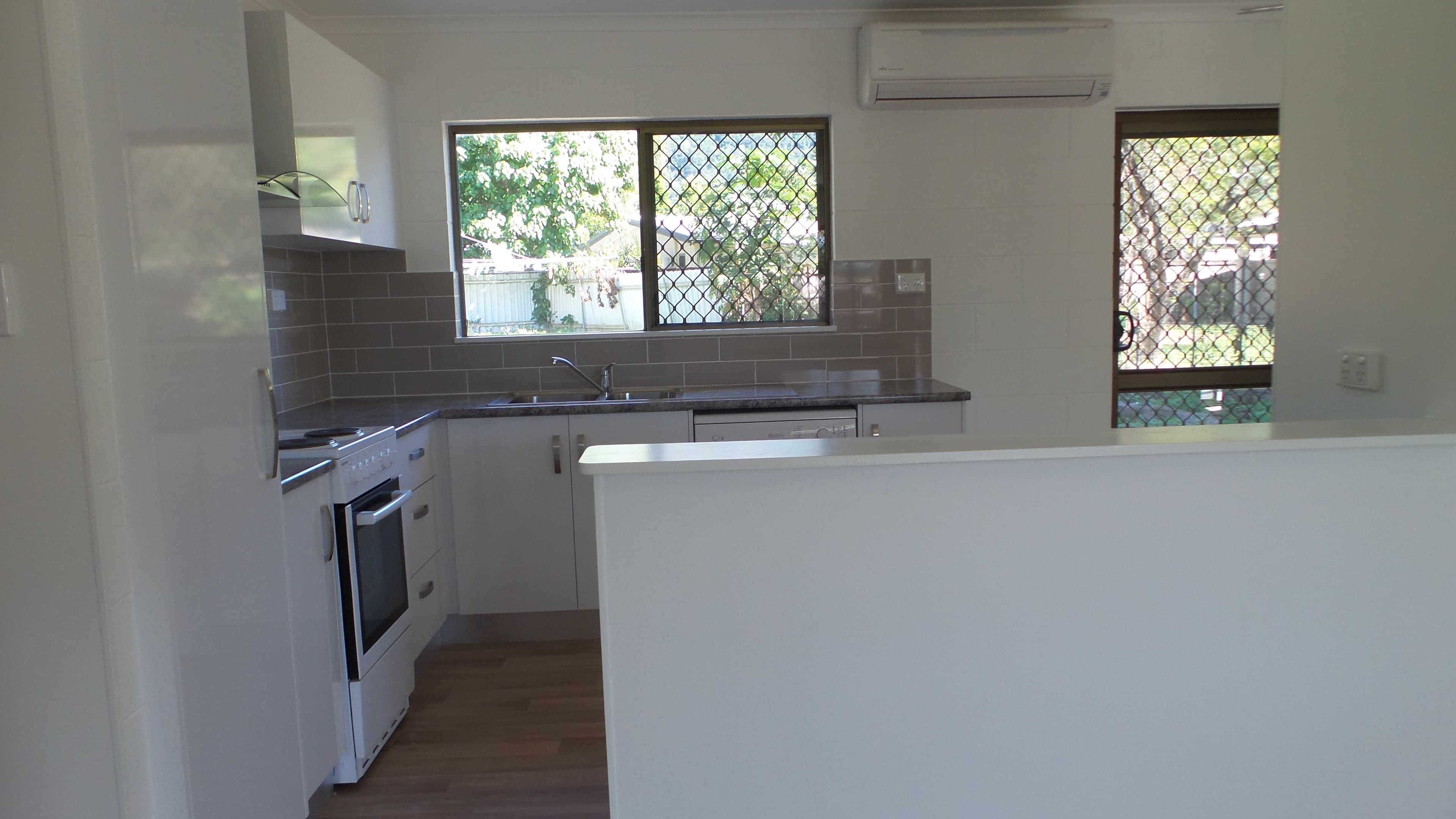 21 Pepperina Street, Mooroobool QLD 4870, Mooroobool - Thumbnail 4