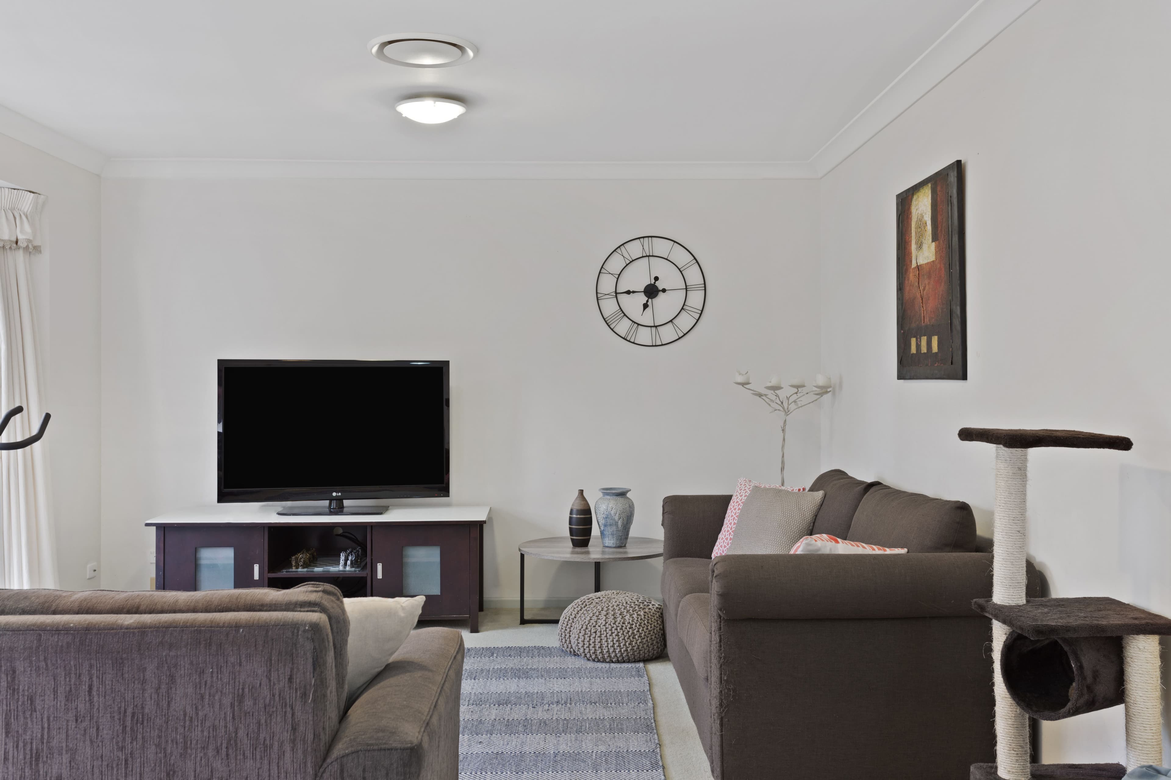 8 Swanton Drive, Mudgeeraba QLD 4213, Mudgeeraba - Thumbnail 2