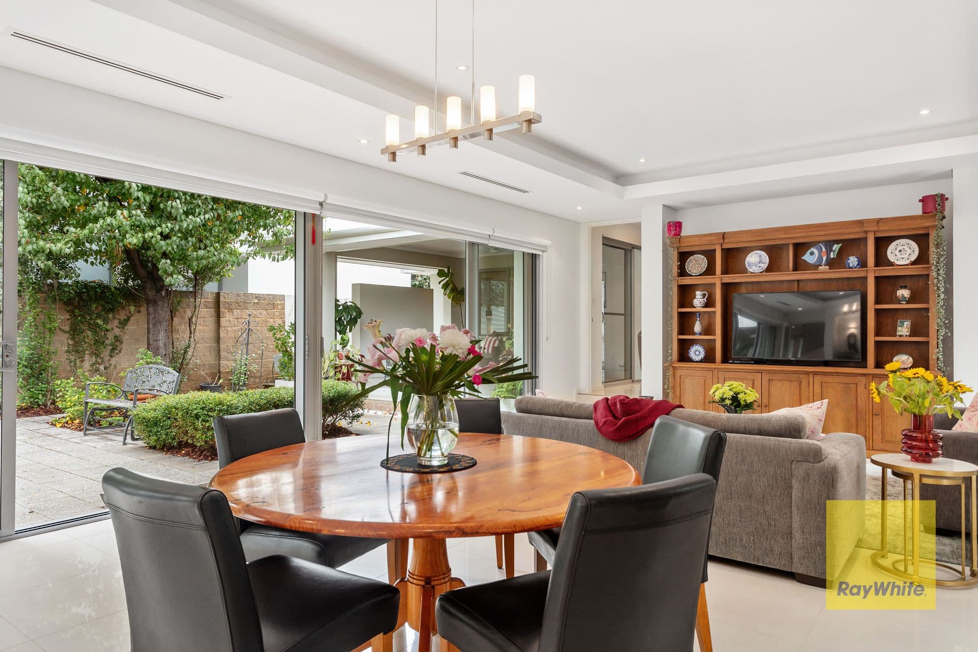 13 Mitford Street, Swanbourne WA 6010, Swanbourne - Thumbnail 4
