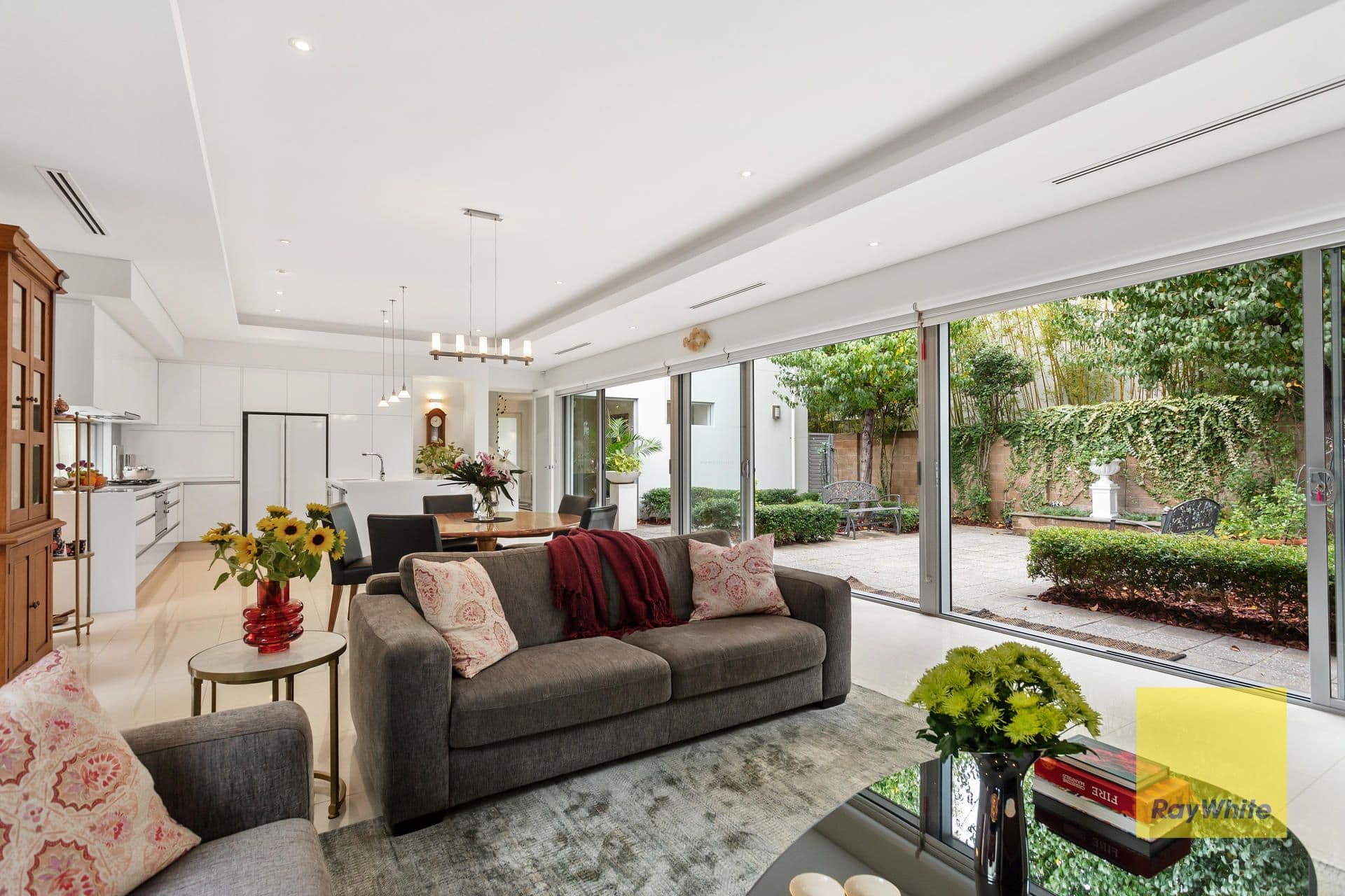 13 Mitford Street, Swanbourne WA 6010, Swanbourne - Thumbnail 5