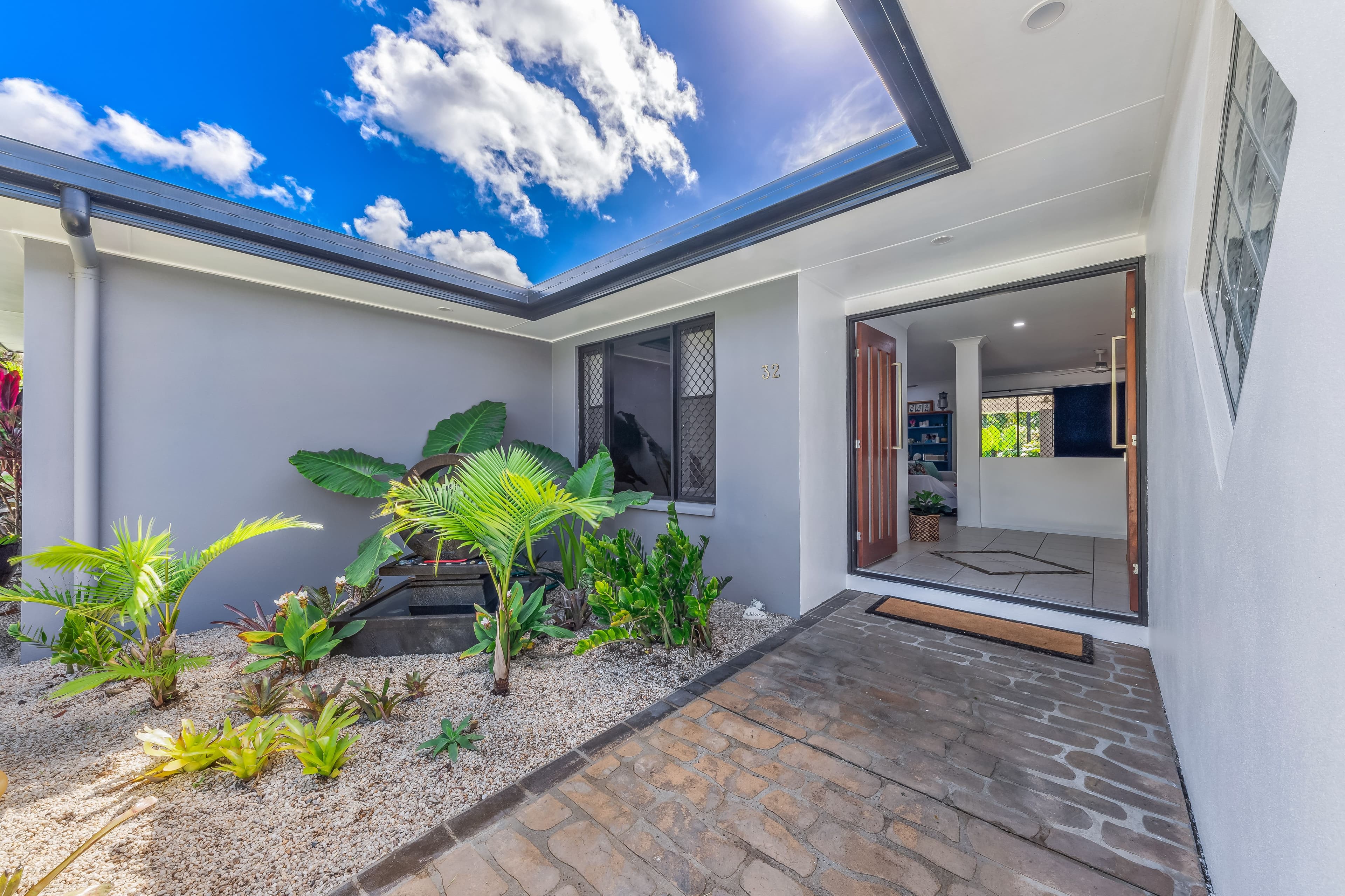 32 Sanctuary Avenue, Jubilee Pocket QLD 4802, Jubilee Pocket - Thumbnail 2